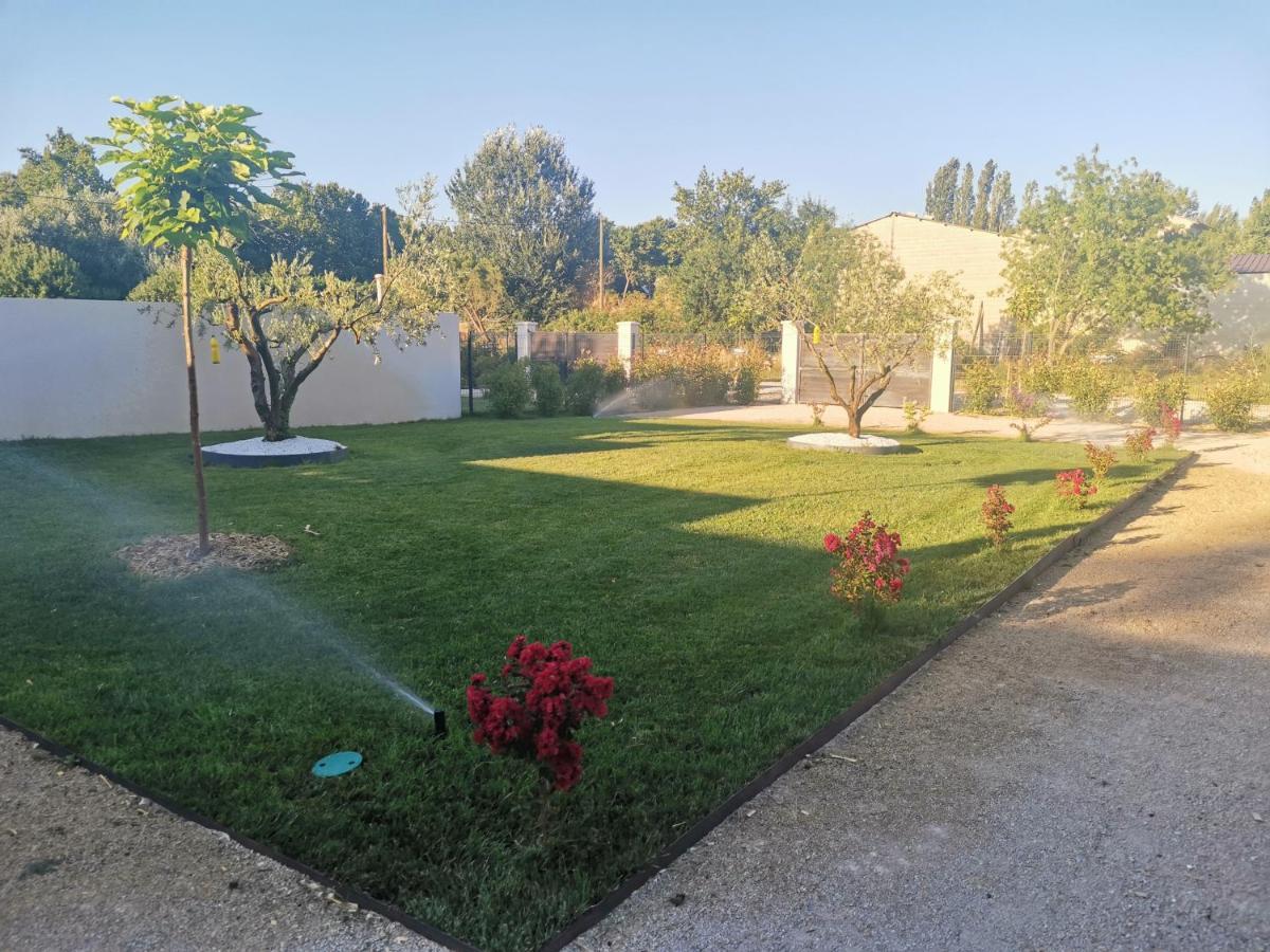 Maison en campagne Aviñón Exterior foto